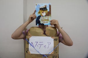 同人誌即売会にヘスティアさんが！！ (クオリティー…。)